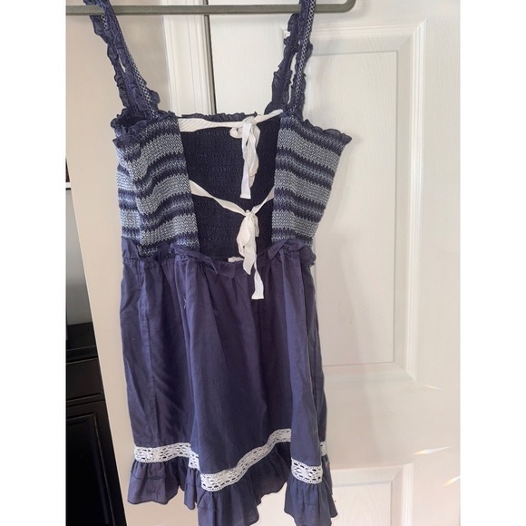 KISUII
Lexia Smocked Voile Mini Dress L - Picture 7 of 12